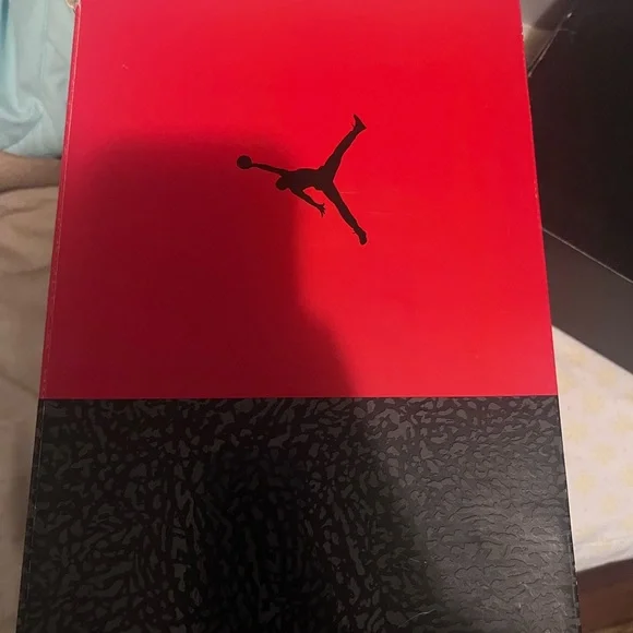 Jordan 3 - Picture 2 of 6
